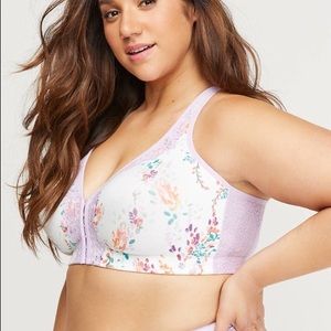 Cacique front close wireless bra